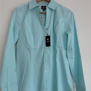 Express The Essential Shirt in Aqua with Light Stretch & Princess Seams